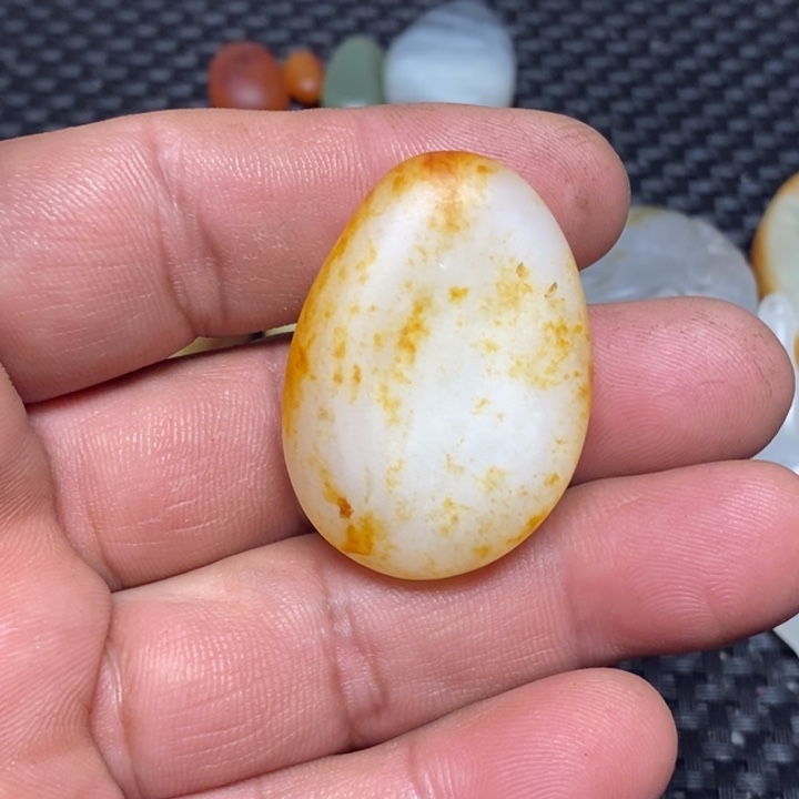 和田玉（白玉）珠宝奇石未镶嵌