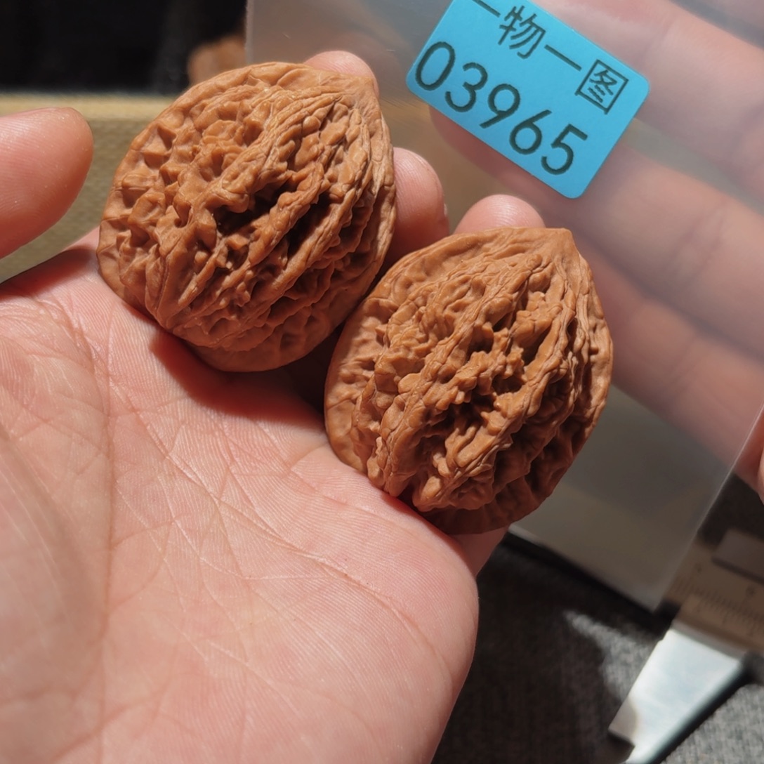 文玩核桃把件虎头