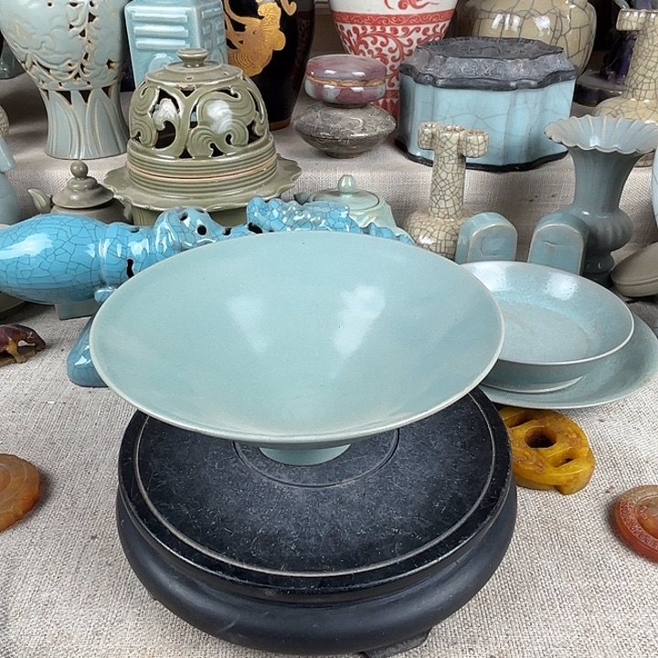 摆件瓷器好漂亮呀