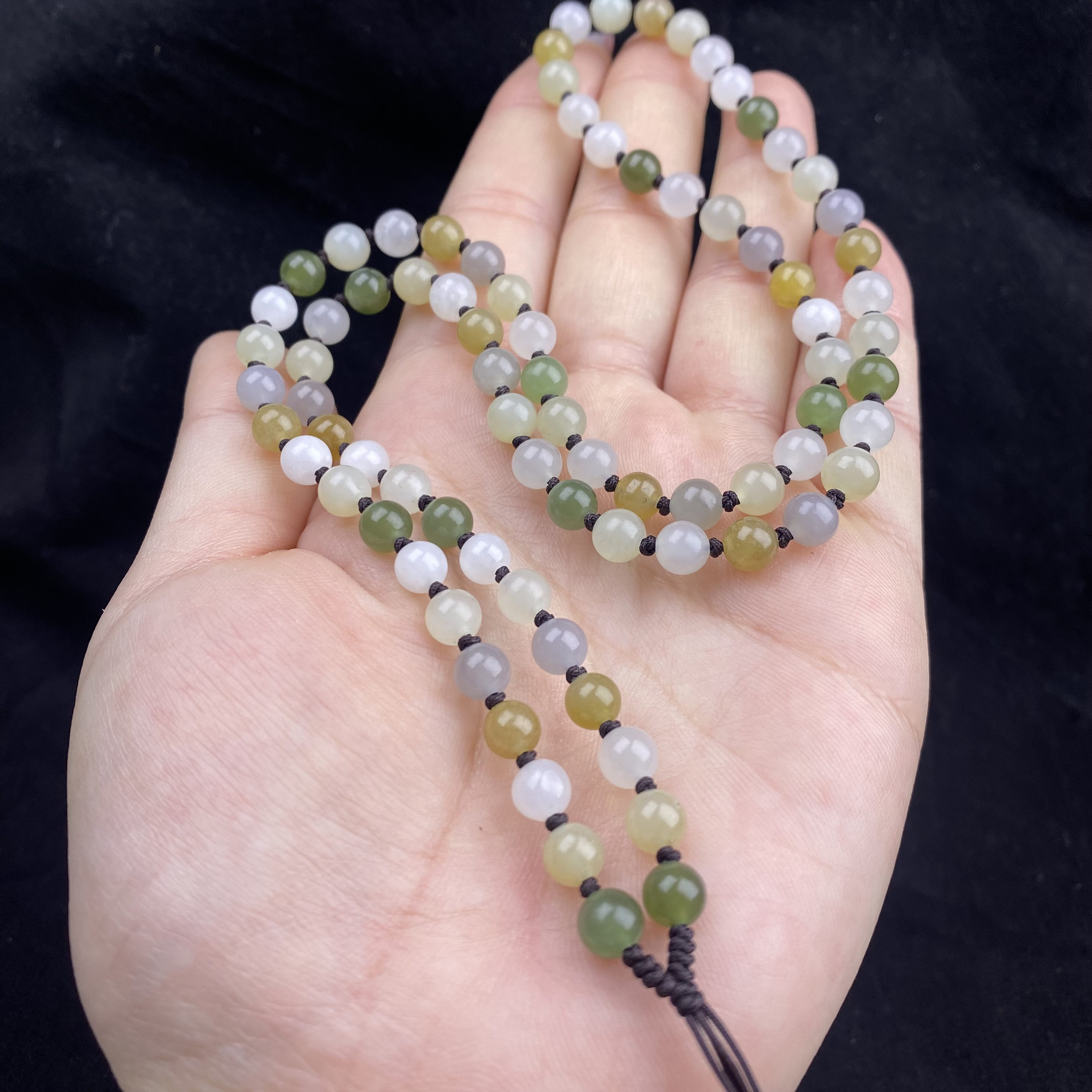 天然和田玉多宝卡6mm圆珠牌子黄金吊坠挂绳项链