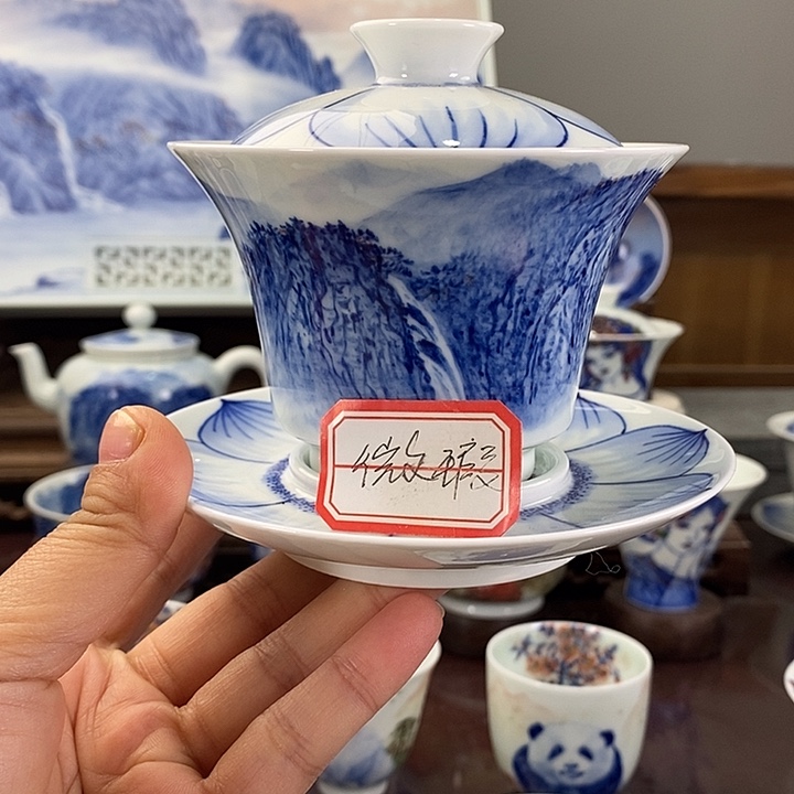 杯春****.景德镇手工手绘陶瓷，高亮兴老师作品