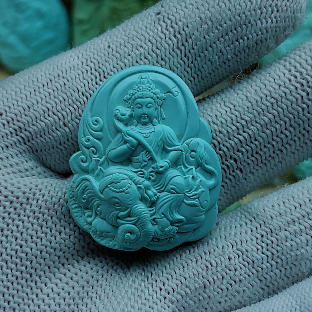 绿松石未镶嵌珠宝奇石