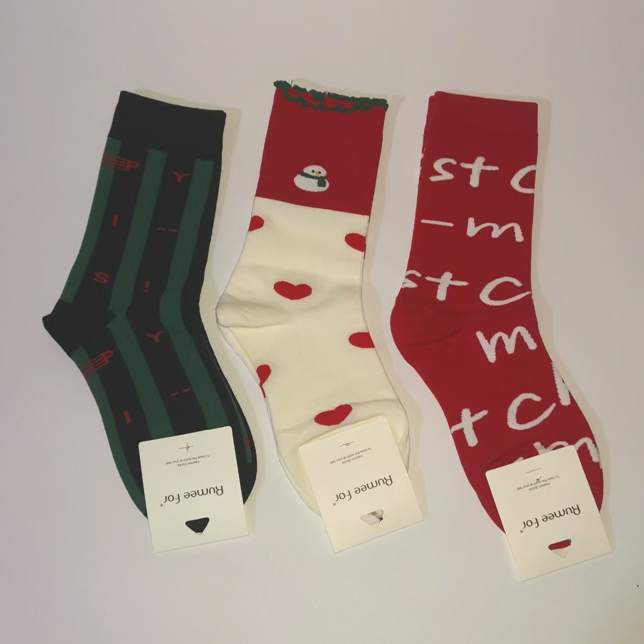 可爱年袜1双(颜色随机)