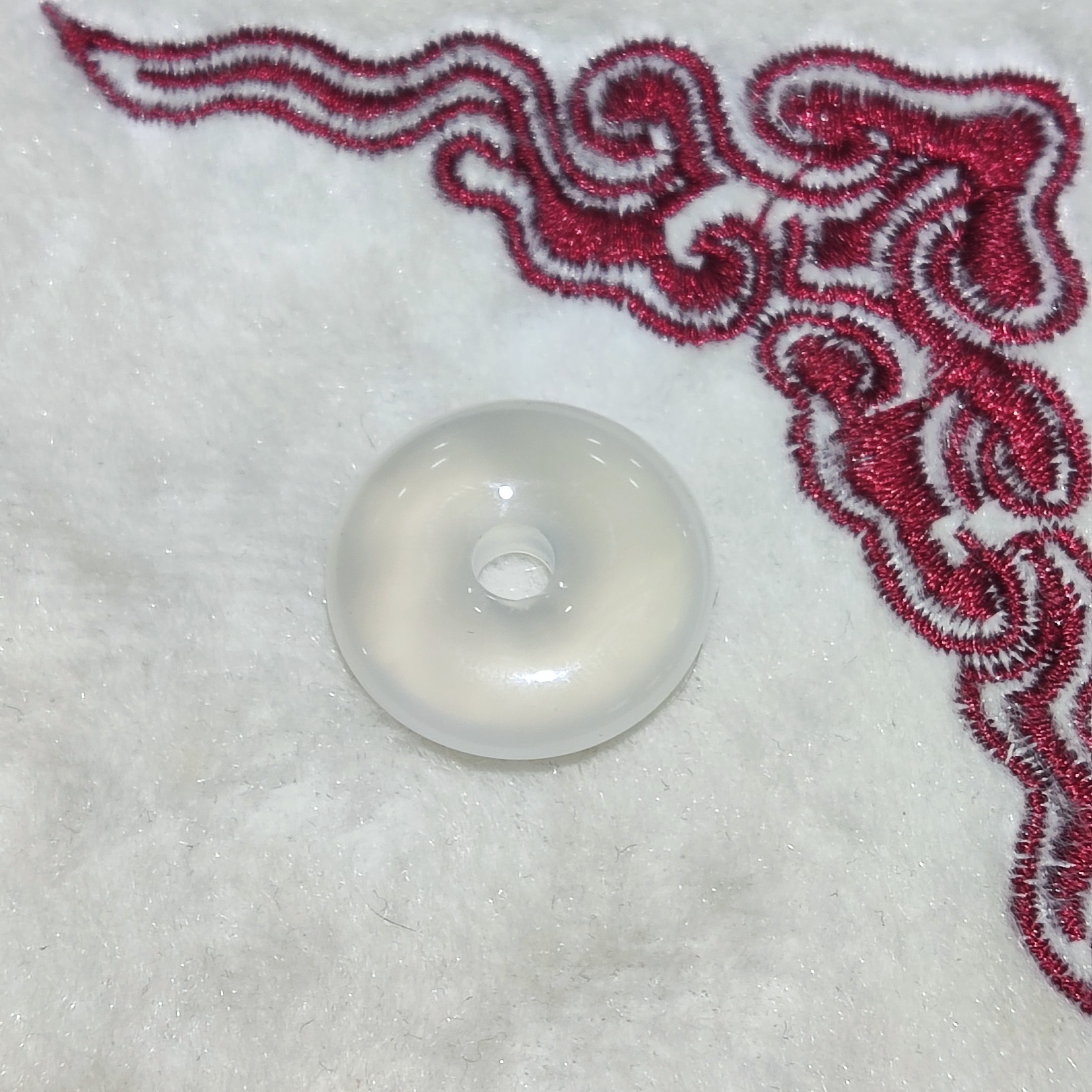 平安扣男女款玉石挂件时尚百搭配绳随机