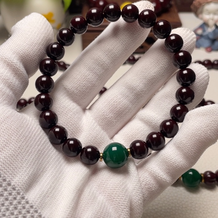 侯****猴头核桃吊坠猴头