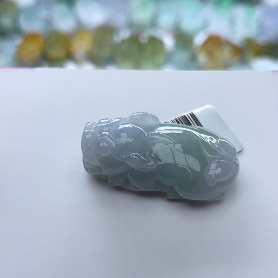 翡翠颈饰未镶嵌貔貅