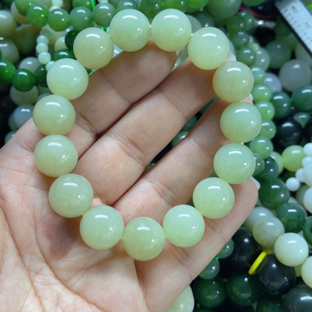 和田玉手链未镶嵌