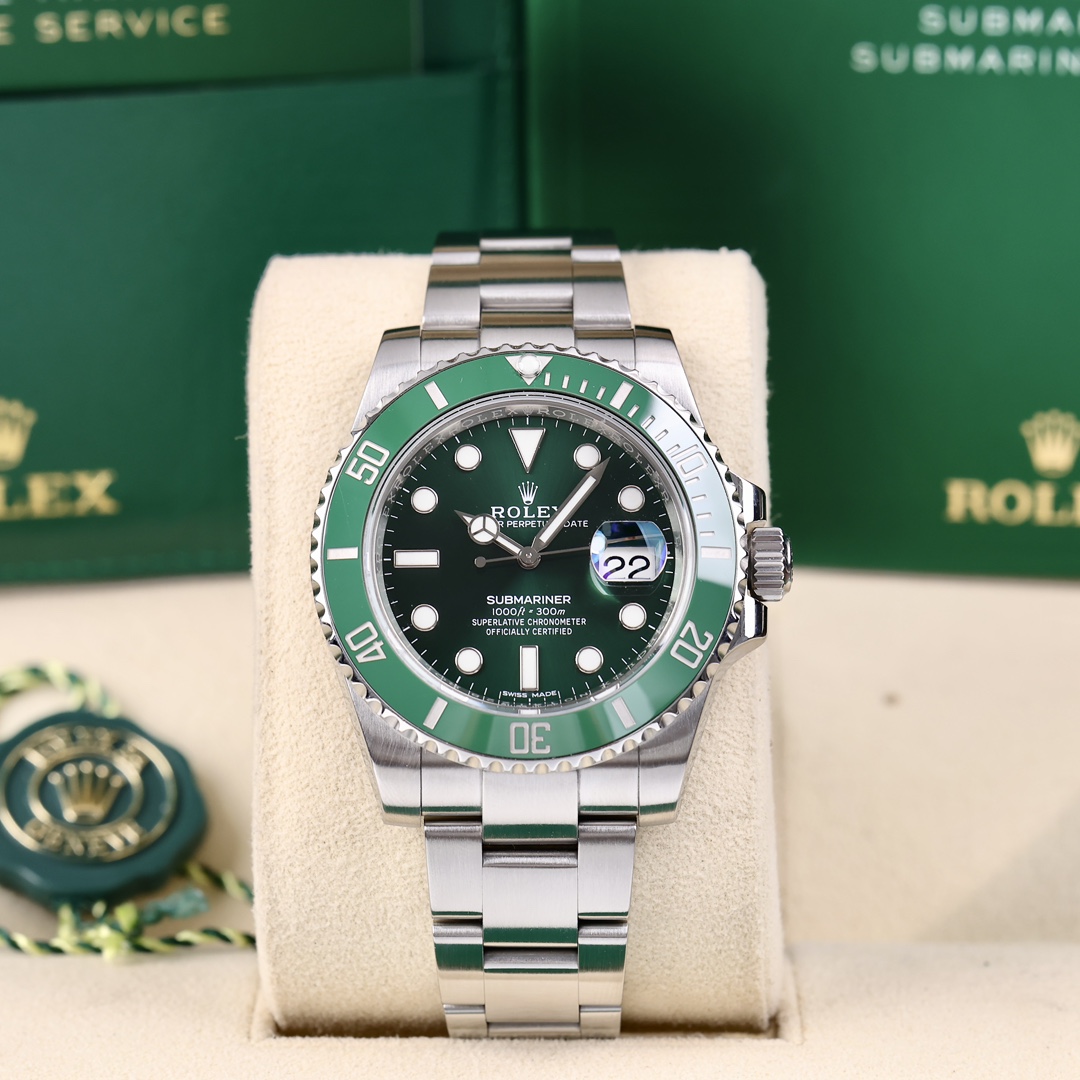 95新 Rolex/劳力士 116610绿水鬼 已经停产 40mm 2019年10月保卡