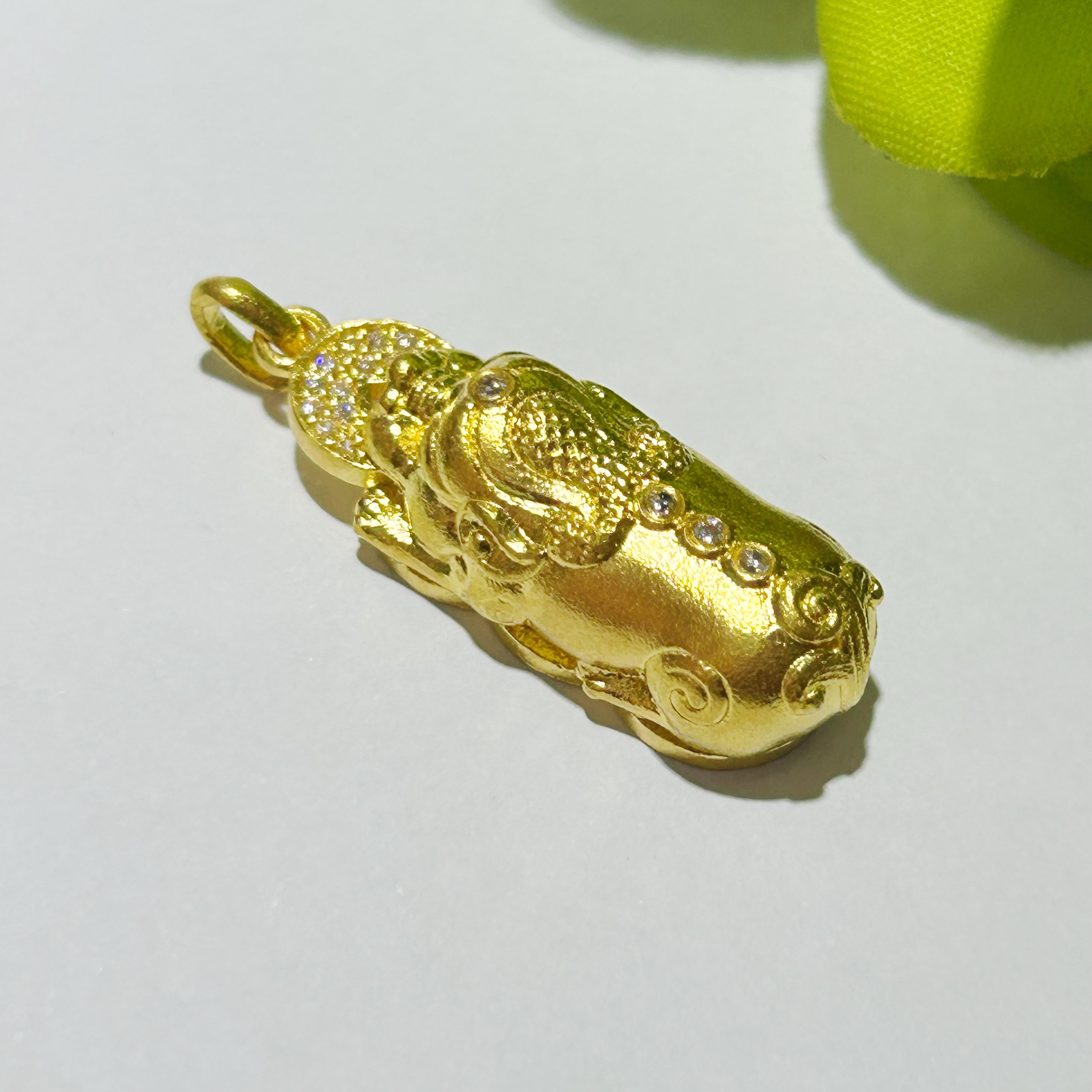 【富远黄金】足金古法镶石貔貅吊坠挂坠FYHD01011130