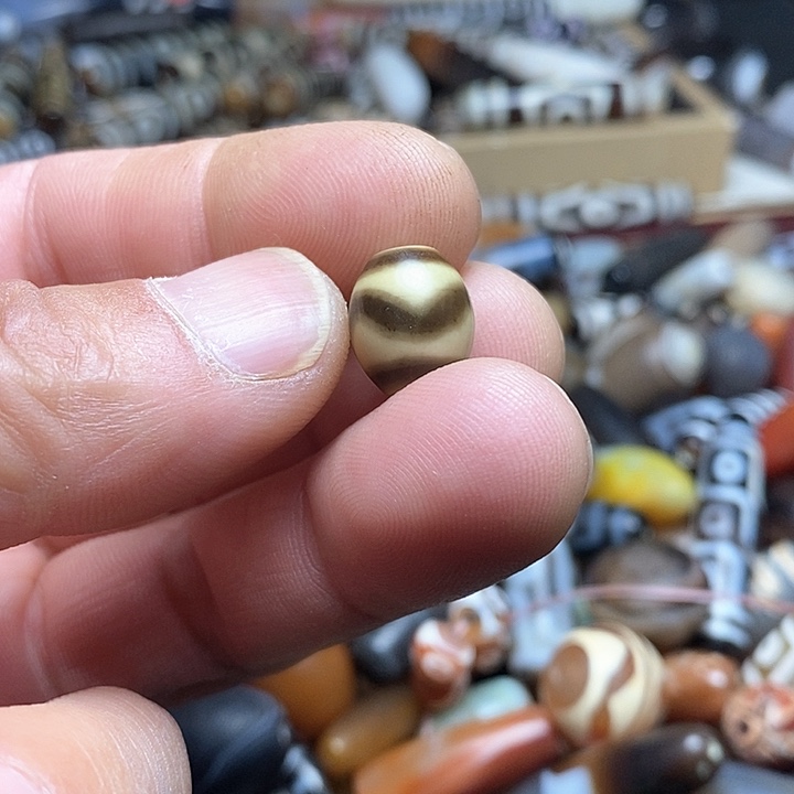 玛瑙/玉髓颈饰未镶嵌12