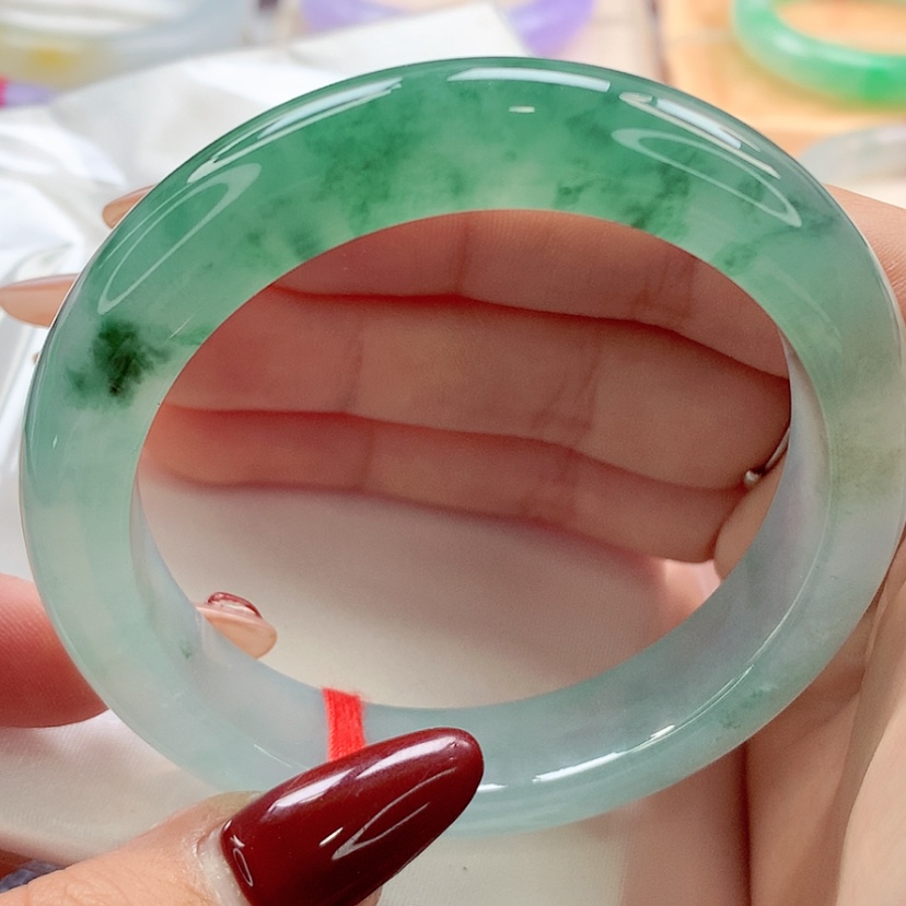 【闪购商品】翡翠手镯未镶嵌师妹