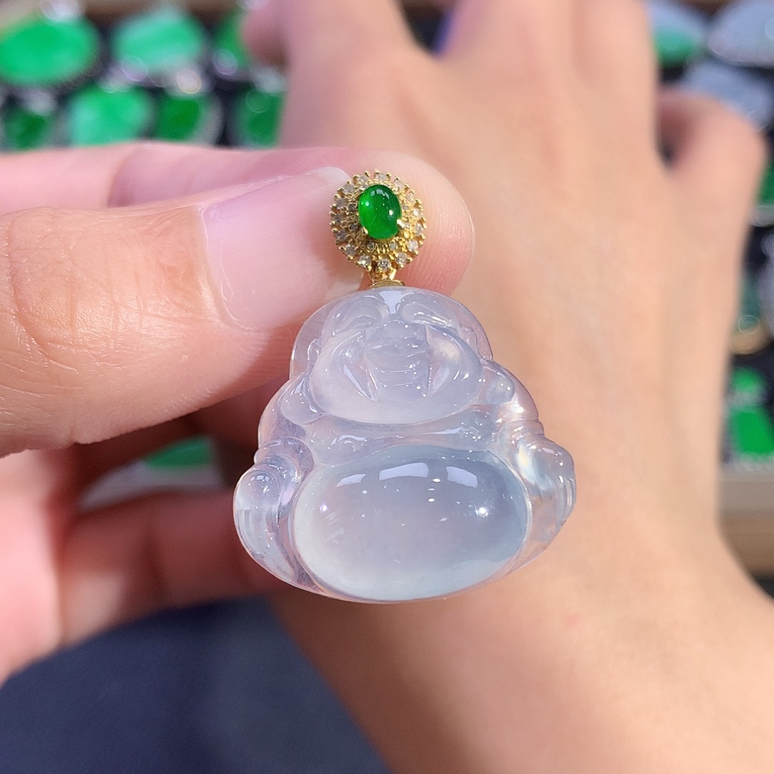 翡翠18K金镶嵌吊坠(赠链)