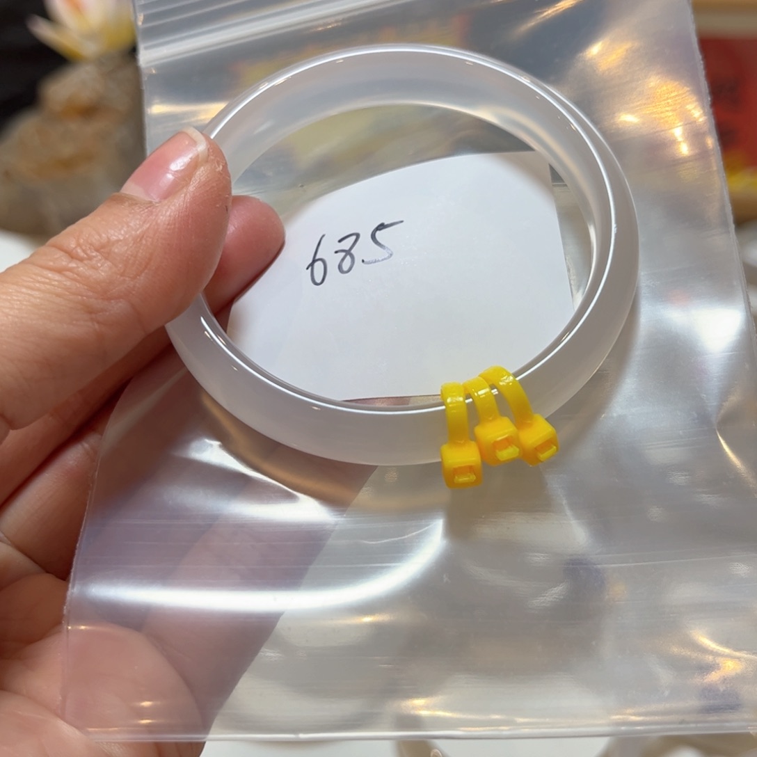 手镯玛瑙/玉髓合金J****o685