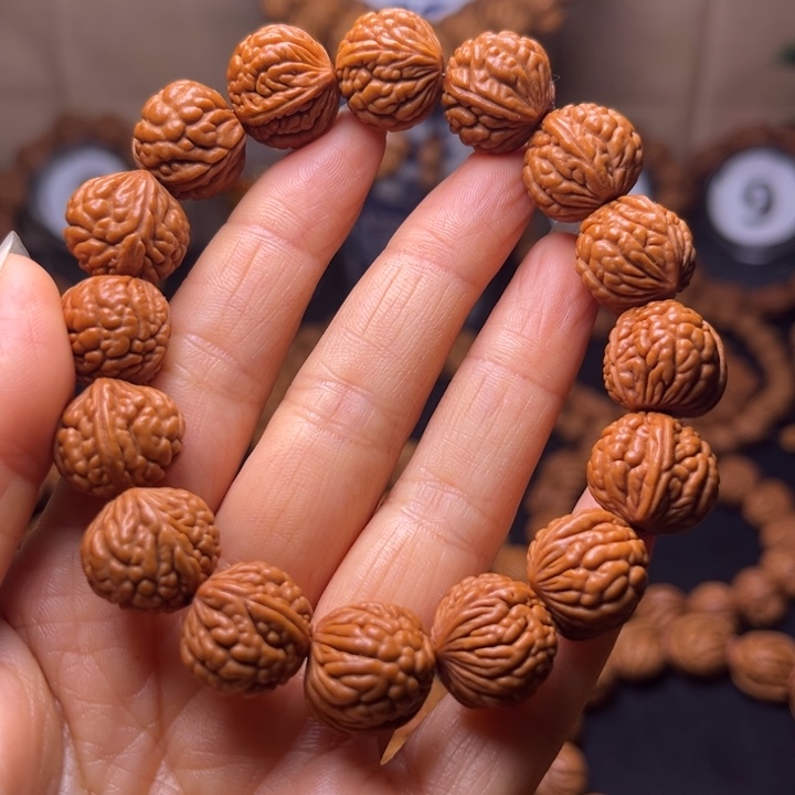 岚***清吊坠桃核秦岭桃核手串