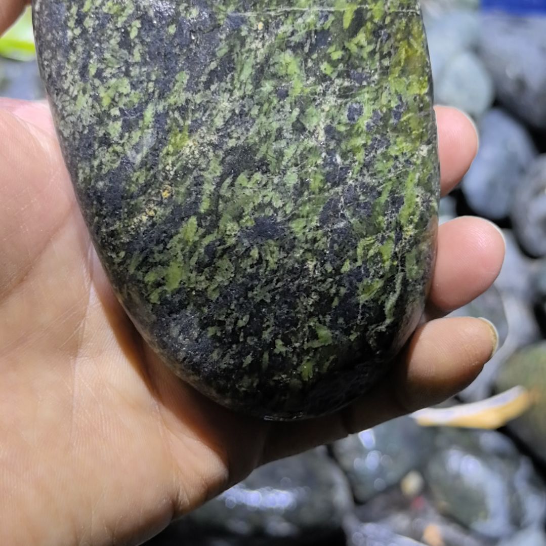 耀***石藏玉药王石原石一个