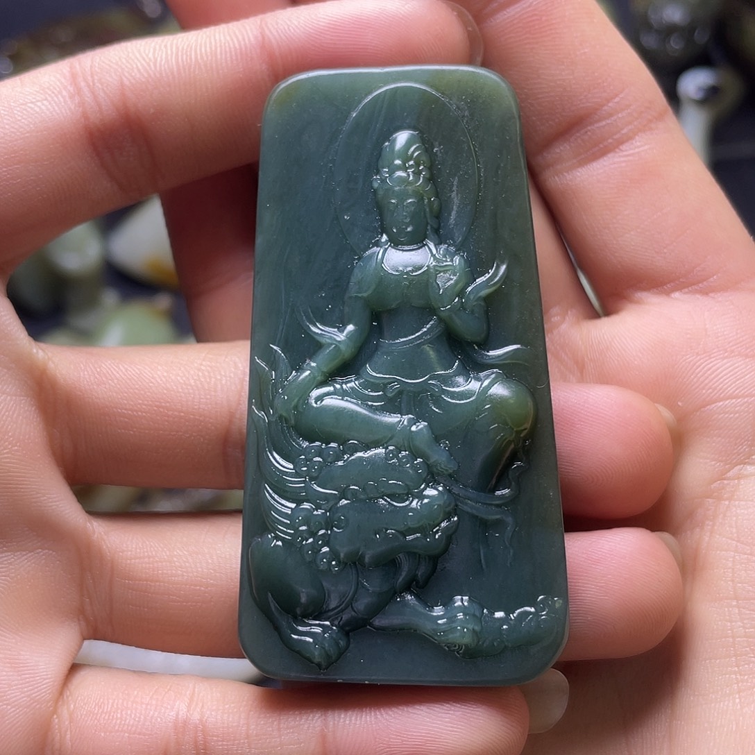 和田玉（糖玉）未镶嵌颈饰