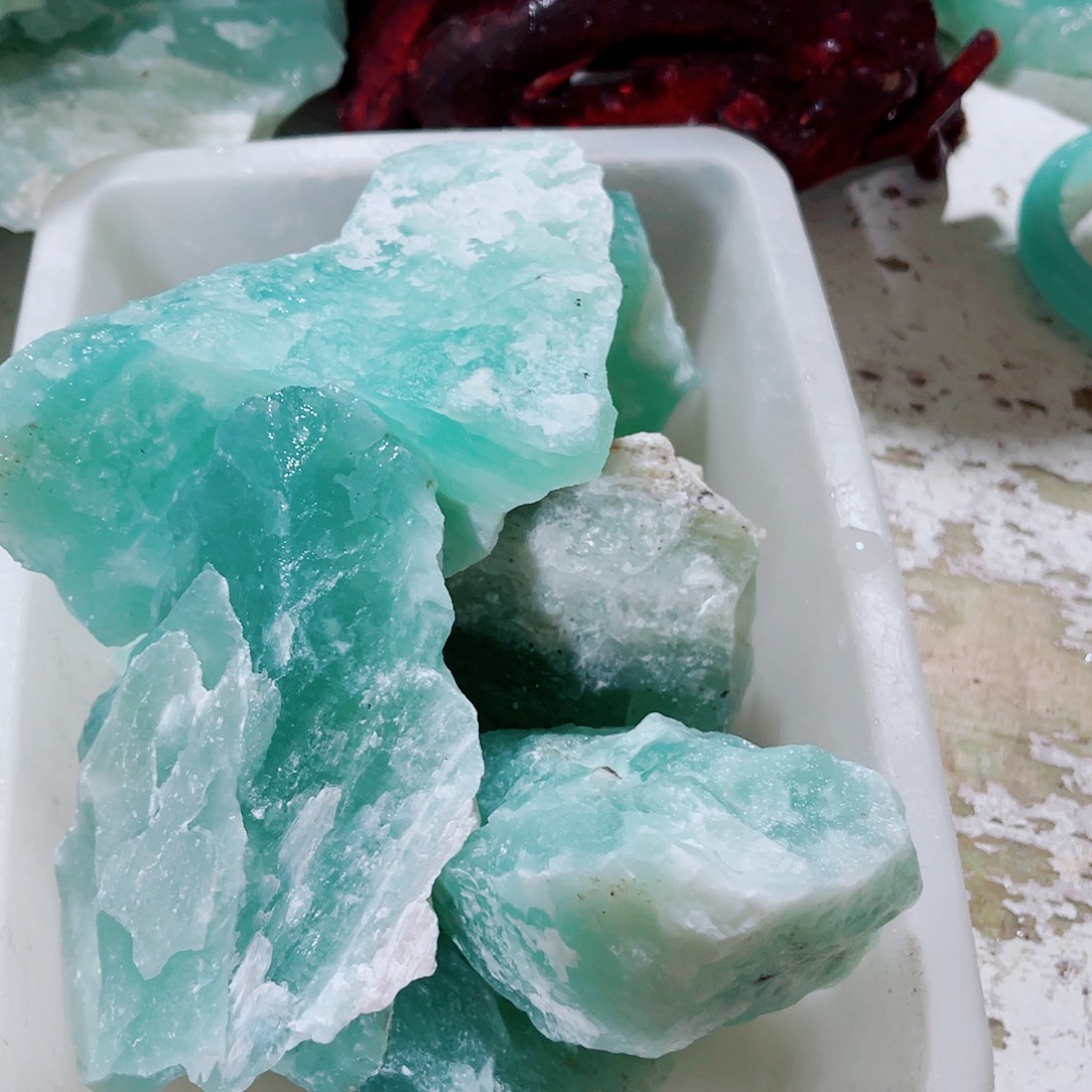 七***叶蛇纹石玉未镶嵌原石