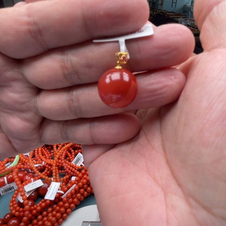 南红玛瑙手链18K金镶嵌