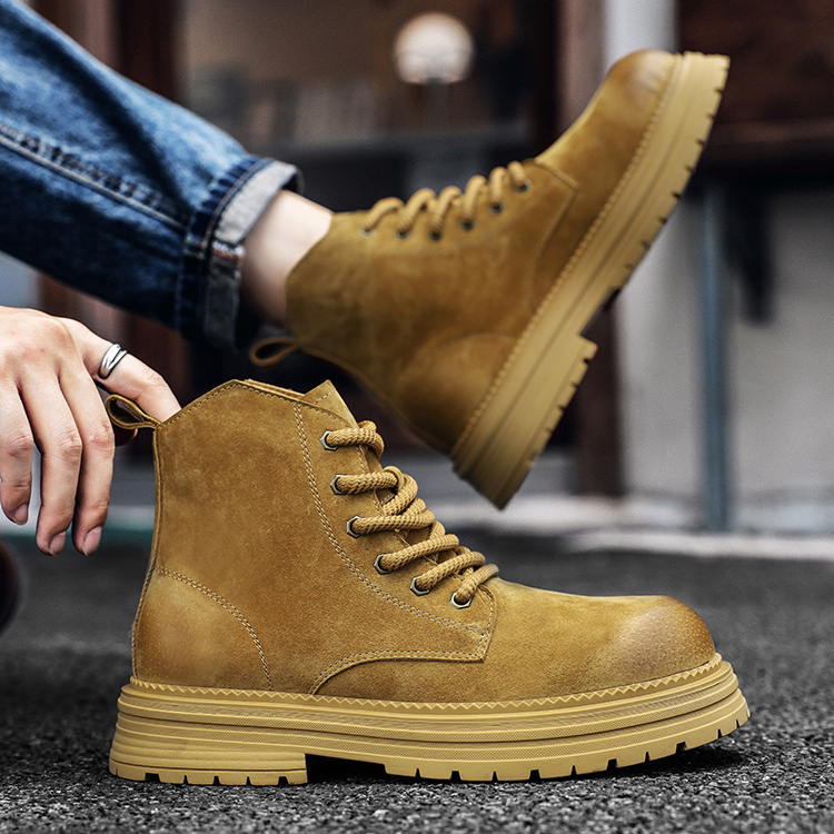 2025冬季复古马丁靴男女短靴潮流百搭情侣靴英伦风厚底耐磨工装靴