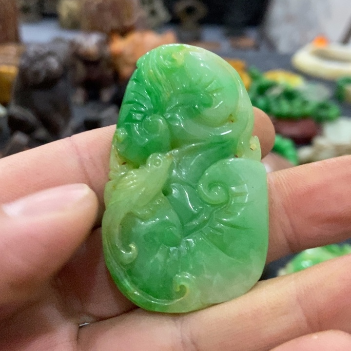 白玉菩提吊坠摆件