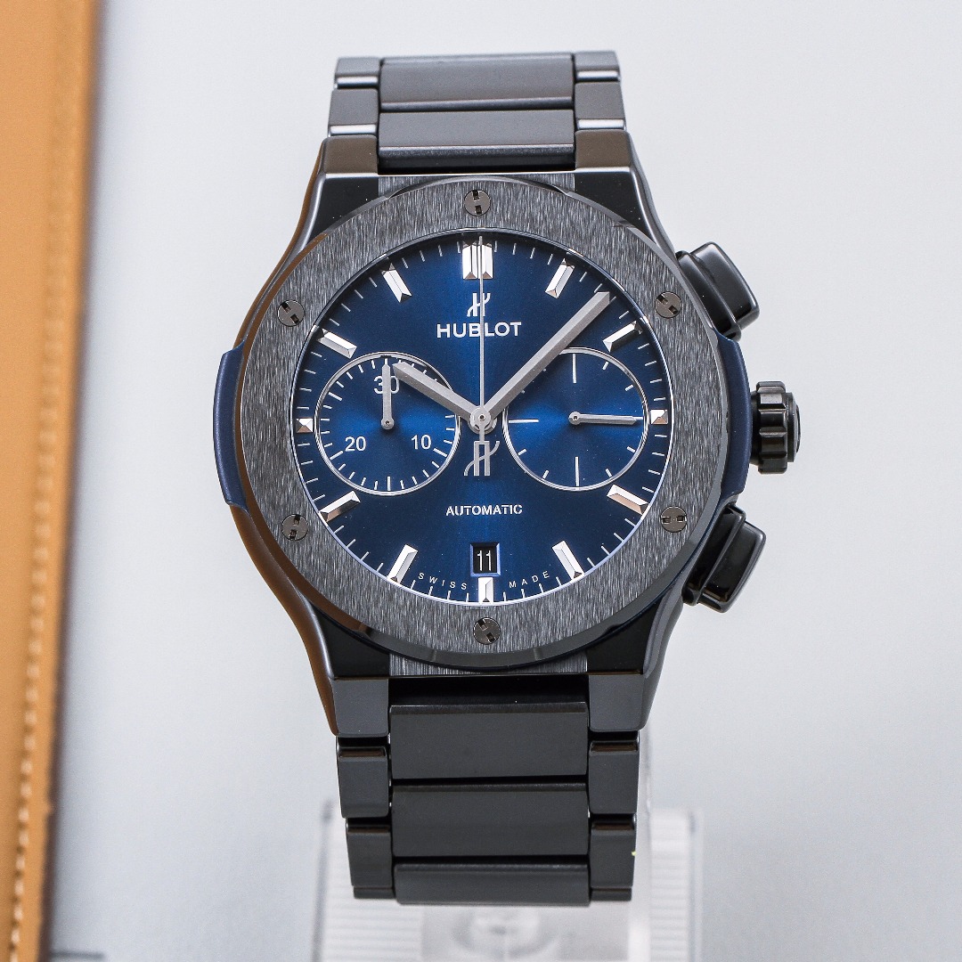 99新 Hublot/宇舶表 自动机械男表经典融合系列520.CM.7170.CM
