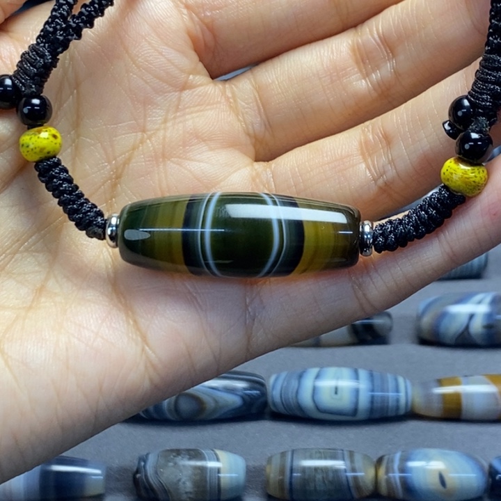 玛瑙/玉髓合金藏风蓝沁海浪花