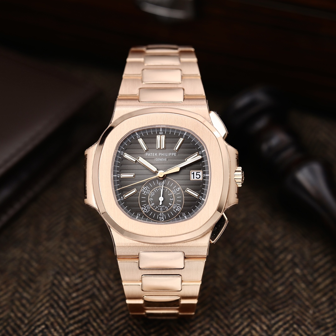 95新 Patek Philippe/百达翡丽 5980R-001 40.5mm 2022年4月保卡