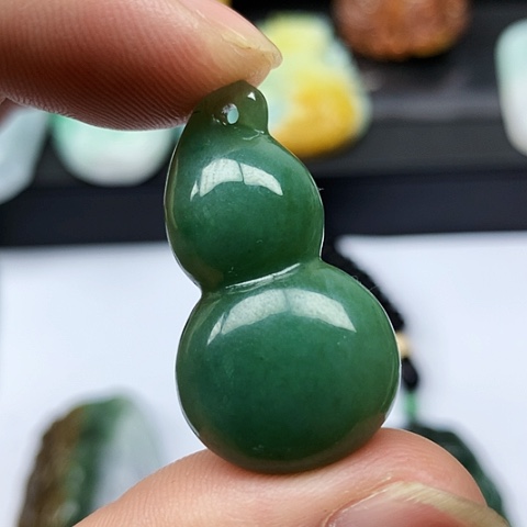 翡翠未镶嵌颈饰缅甸翡翠立体葫芦