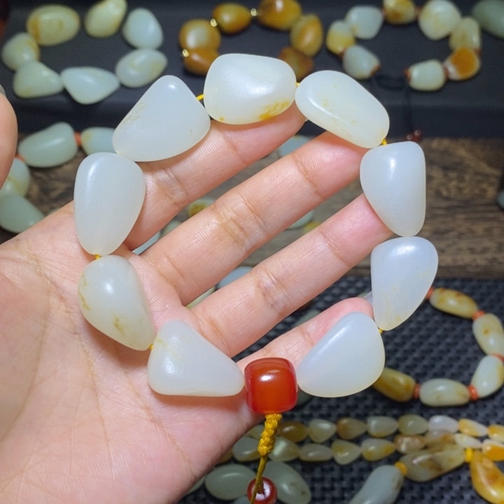 和田玉（糖玉）手链未镶嵌