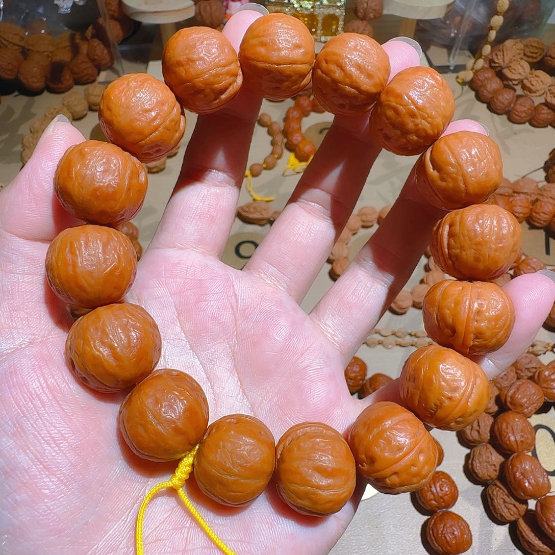 8*文玩核桃吊坠南瓜光头