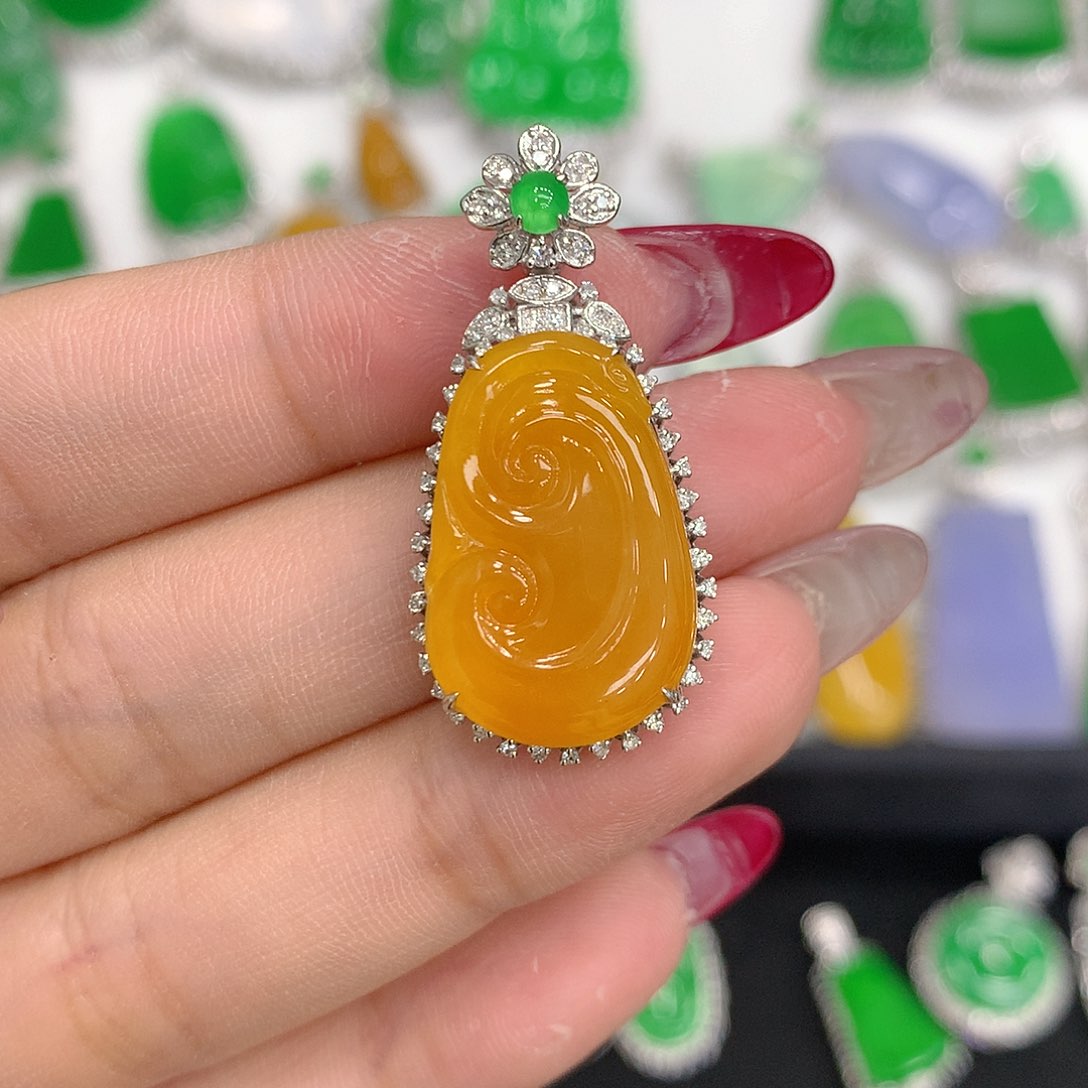 翡翠颈饰18K金镶嵌111111111111