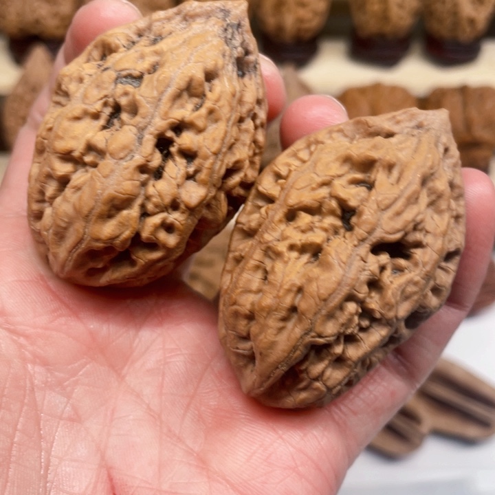 文玩核桃把件19粗筋