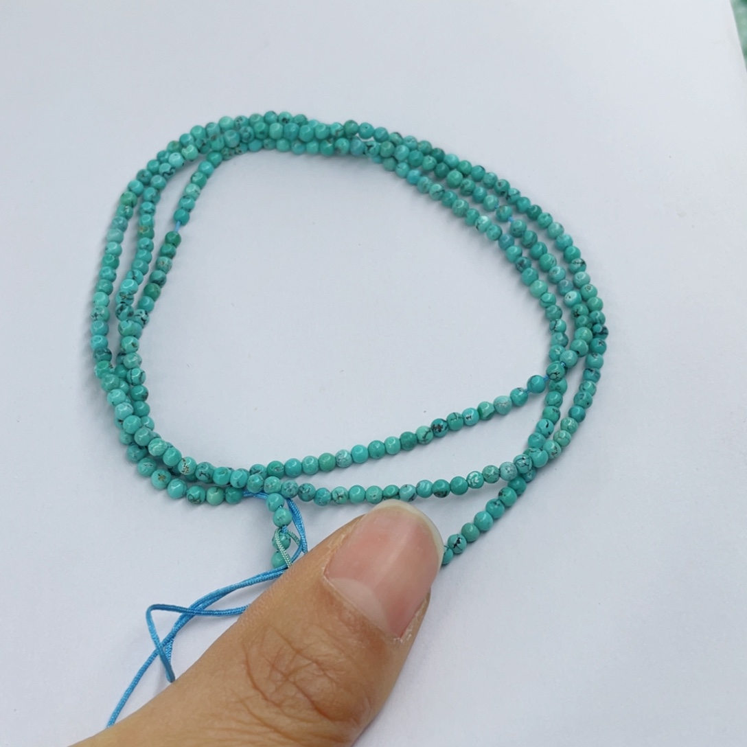 绿松石颈饰未镶嵌