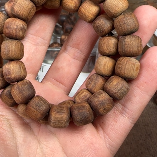 藤类越南白油超一档降真香老型