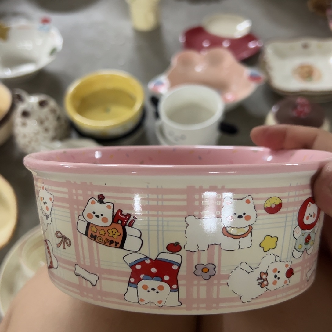 搪瓷微瑕粉色面碗一个
