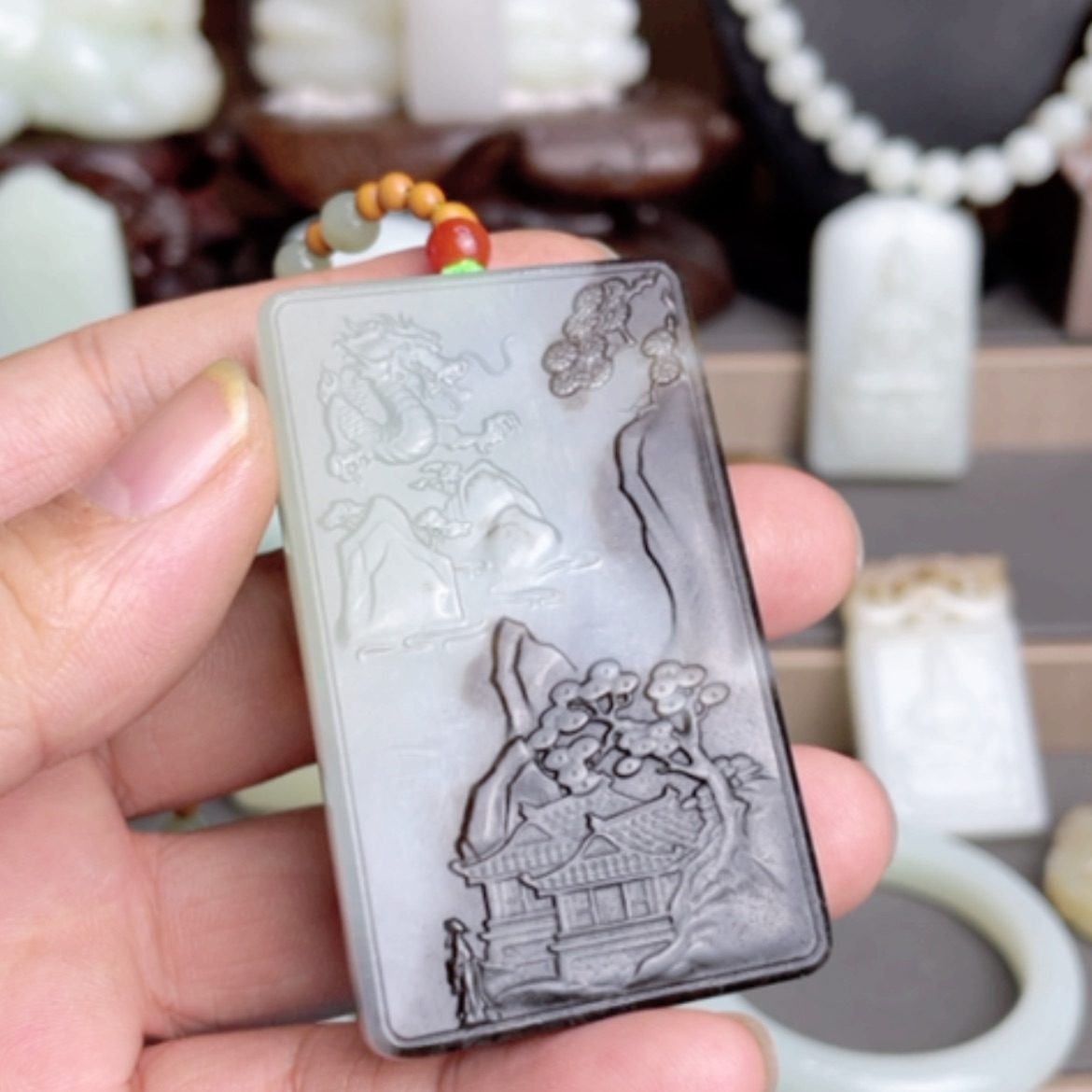 【闪购商品】颈饰未镶嵌和田玉