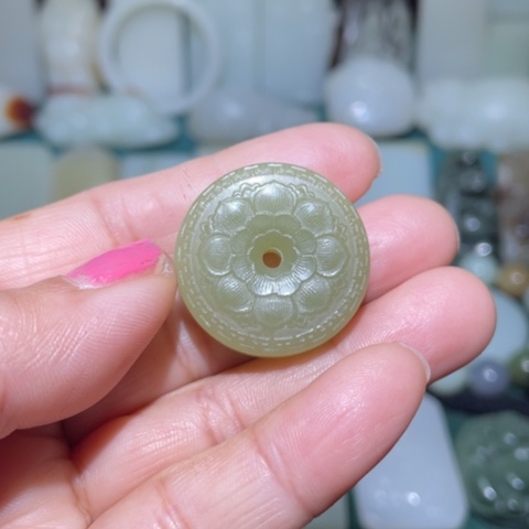 和田玉挂件未镶嵌