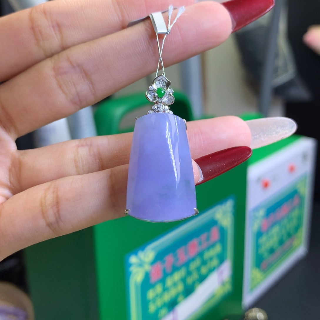 翡翠颈饰18K金镶嵌龙*嘉天然