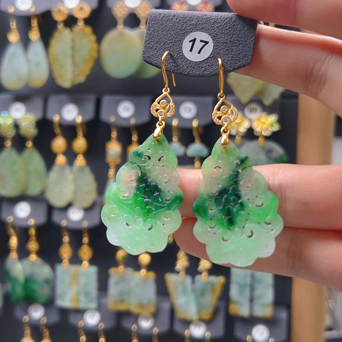 未镶嵌翡翠耳饰翡翠