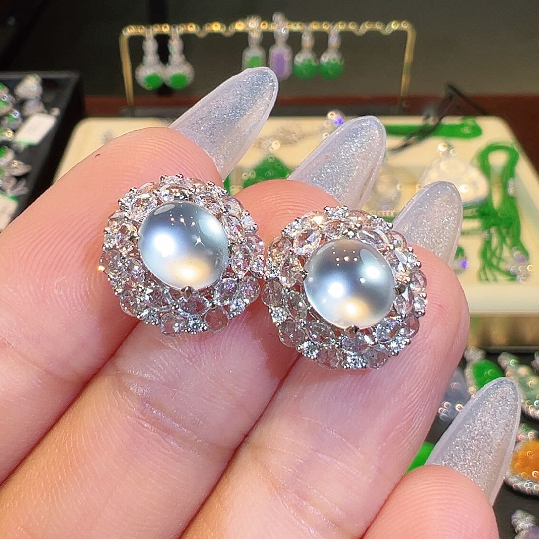 翡翠耳钉18K金镶嵌翡翠