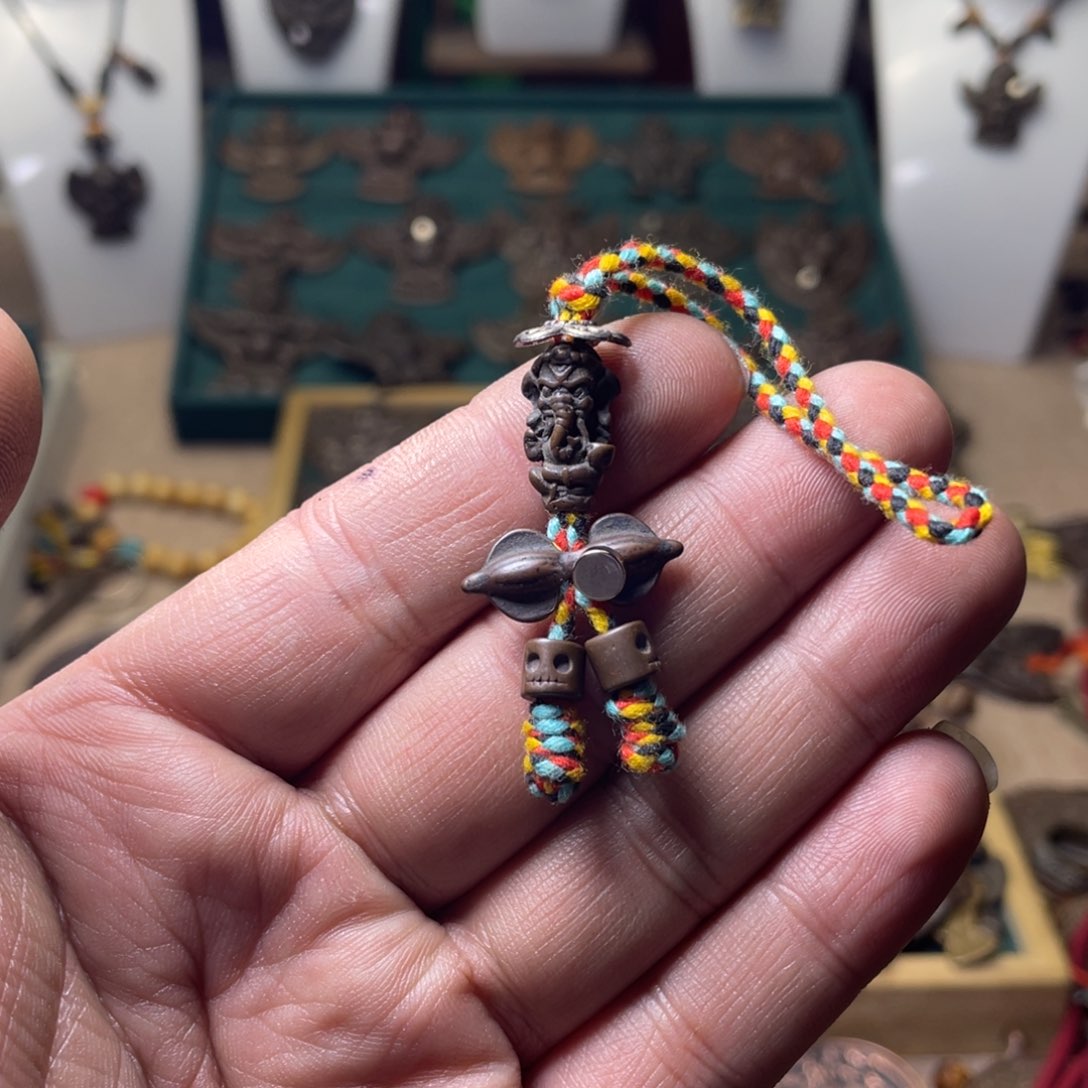 老料手机挂车钥匙挂