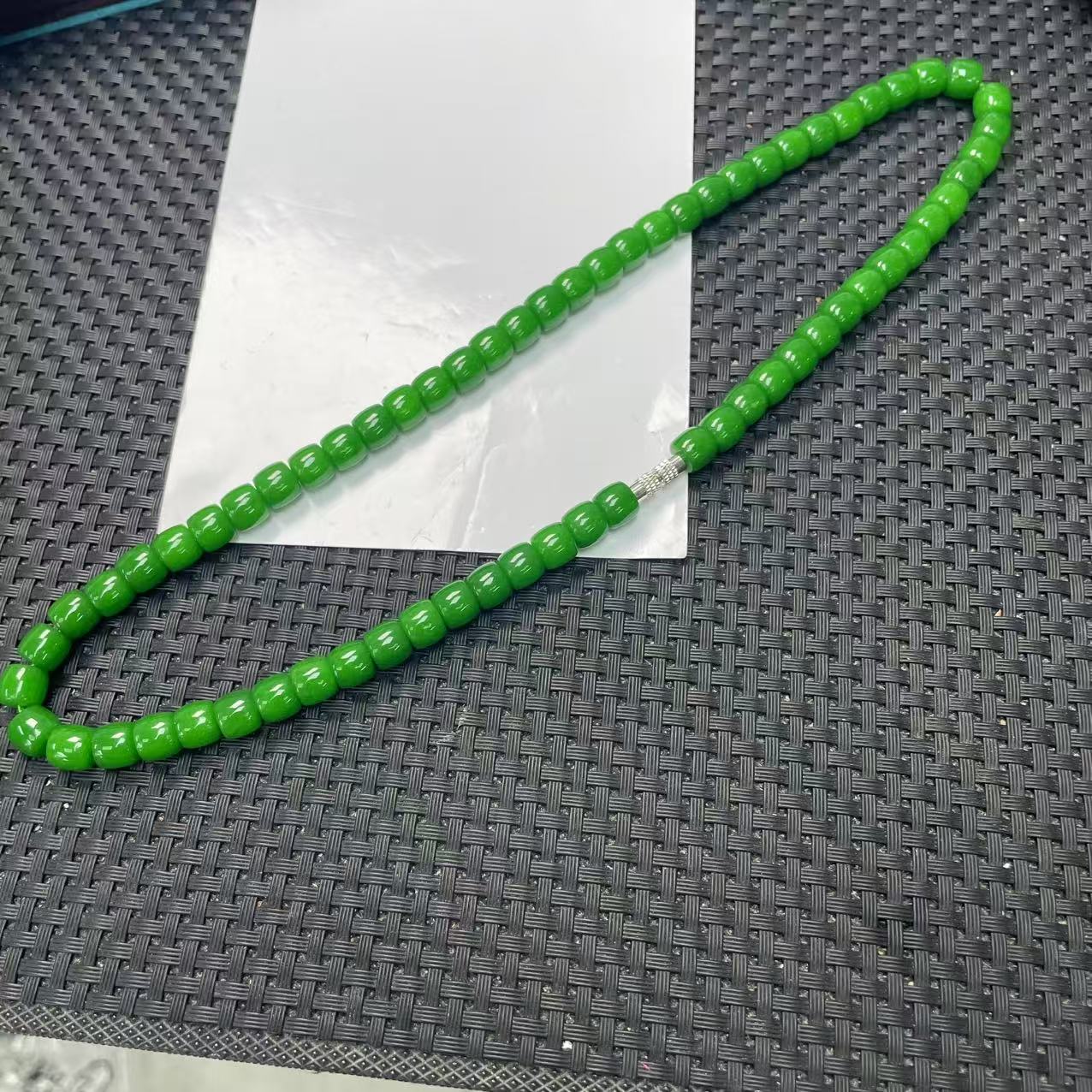 【大喜儿】阳绿8m直切桶珠项链-12WQ1465