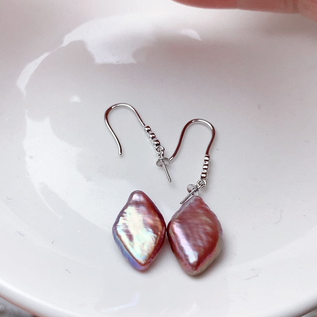 刘***燕颈饰银S925镶嵌淡水珍珠007