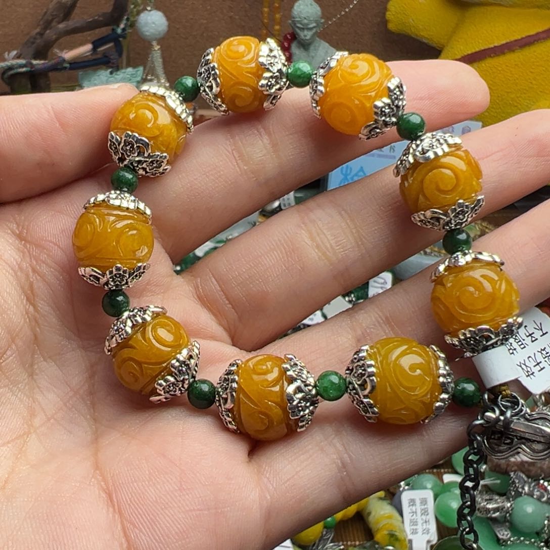 秋***语翡翠未镶嵌颈饰吊坠