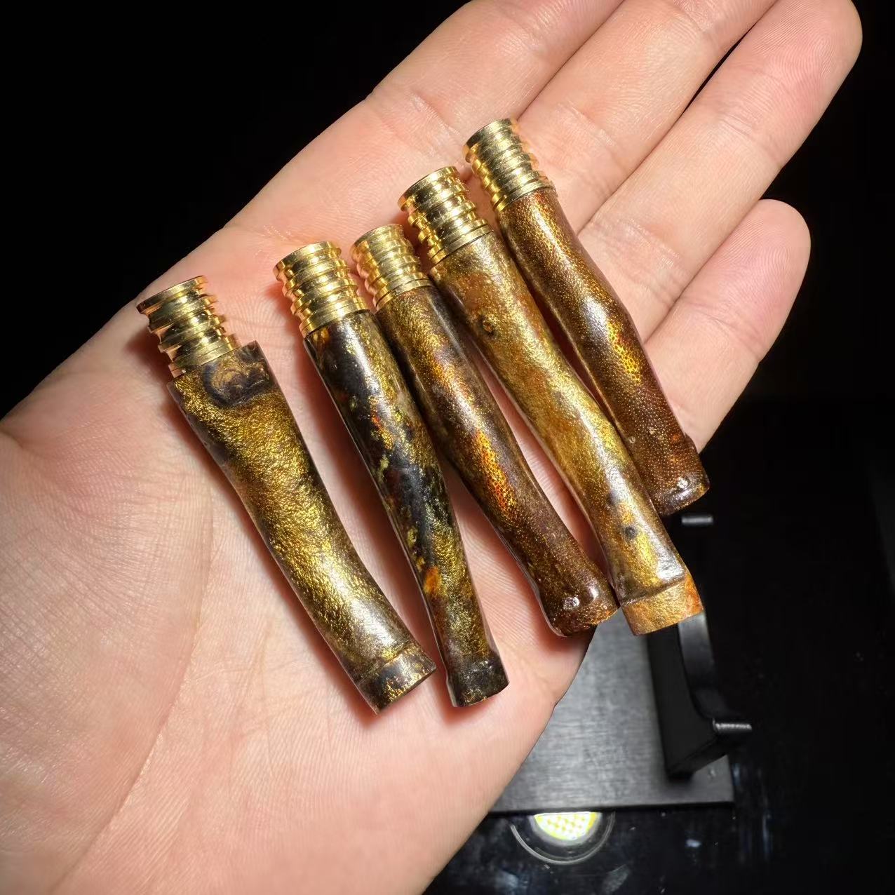 【皇后甄选】皇后9号 smoke嘴 多样性发其一