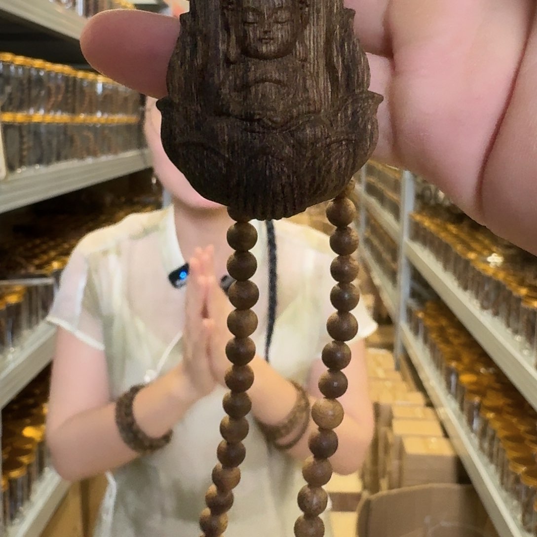 沉香碎屑沉香小世尊