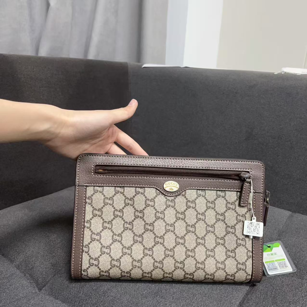 95新 GUCCI/古驰 兔兔奢G专属/古驰开口笑手拿包/26135