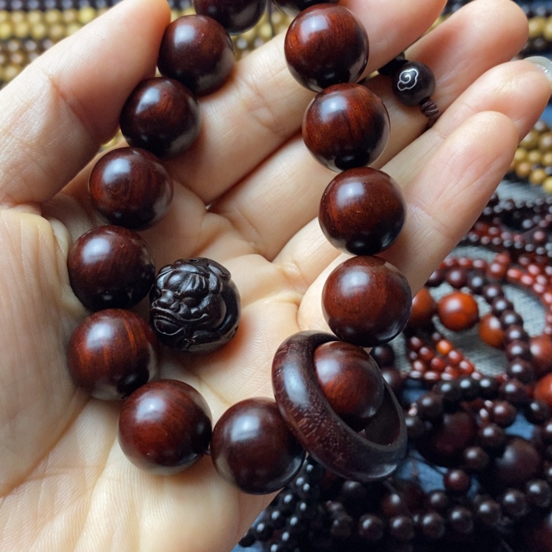 杰***罗檀香紫檀（小叶紫檀）手串/手链1.5的31颗