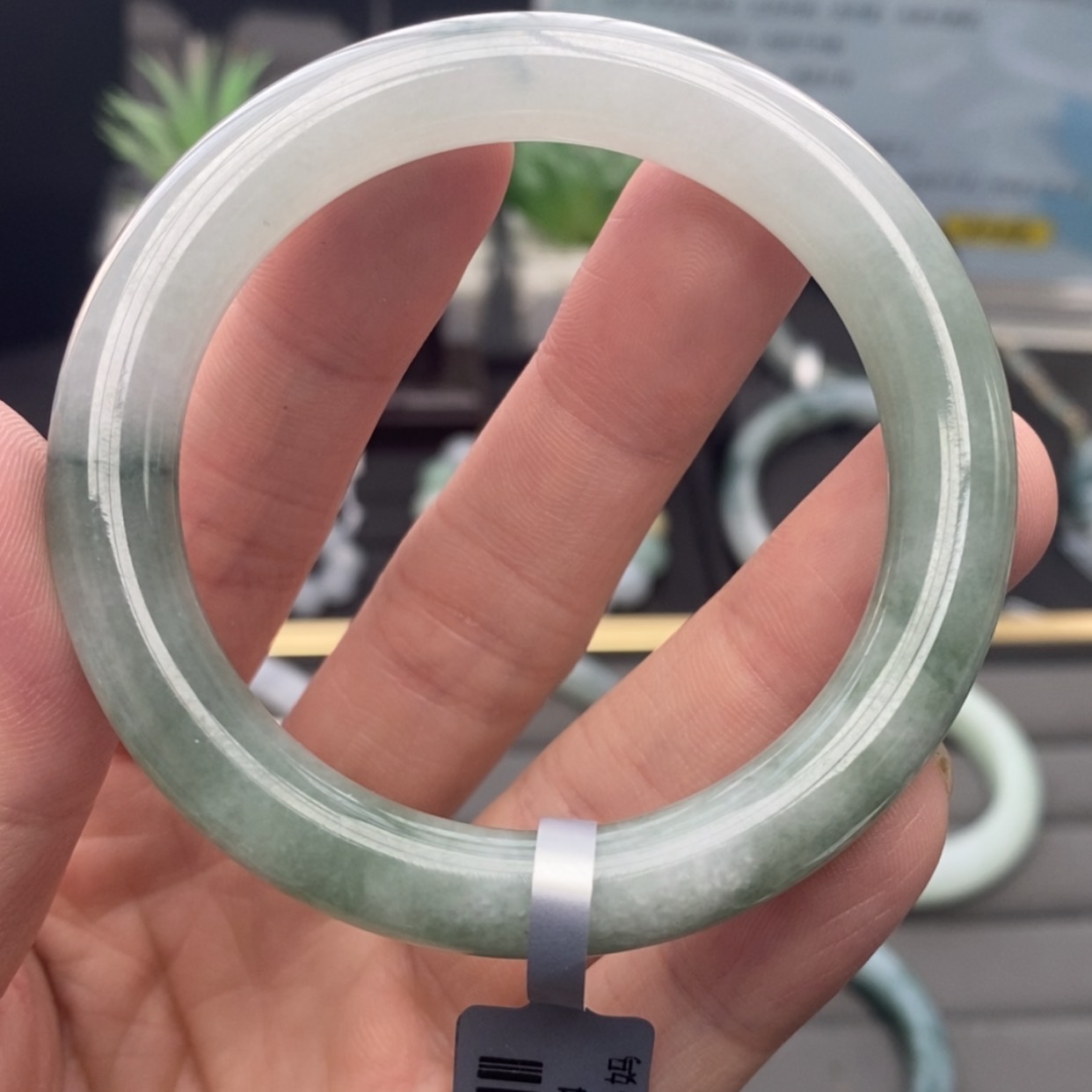 【闪购商品】未镶嵌手镯翡翠翡翠