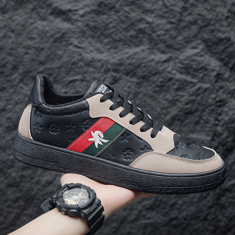 春季男鞋新款透气小白鞋子男学生韩版潮流百搭厚底运动休闲板鞋男